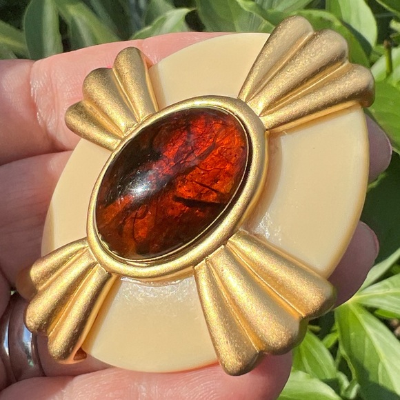 VINTAGE YSL YVES SAINT LAURENT CREAM TORTOISE MALTESE CROSS BROOCH PIN STATEMENT - Picture 14 of 16